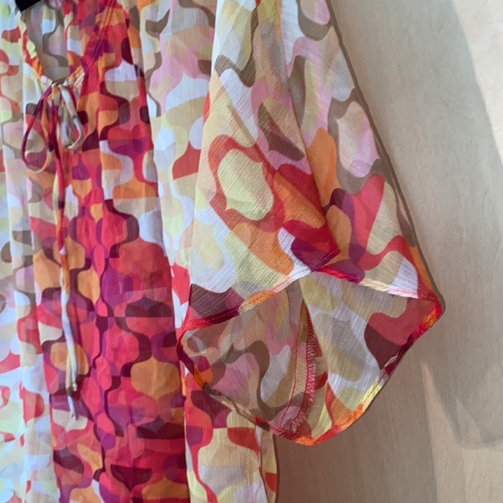 Sheer blouse - Picture 5 of 6